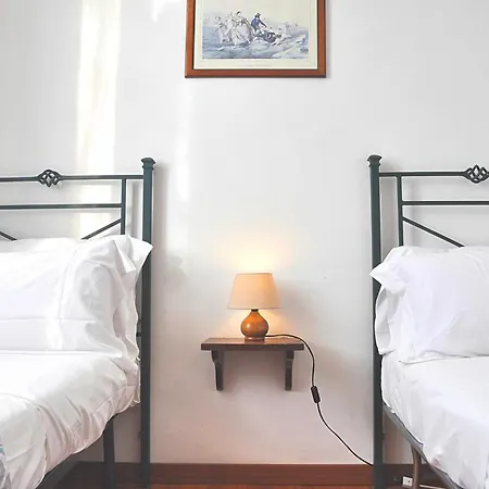 Montecasciano 8 Posti Letto *